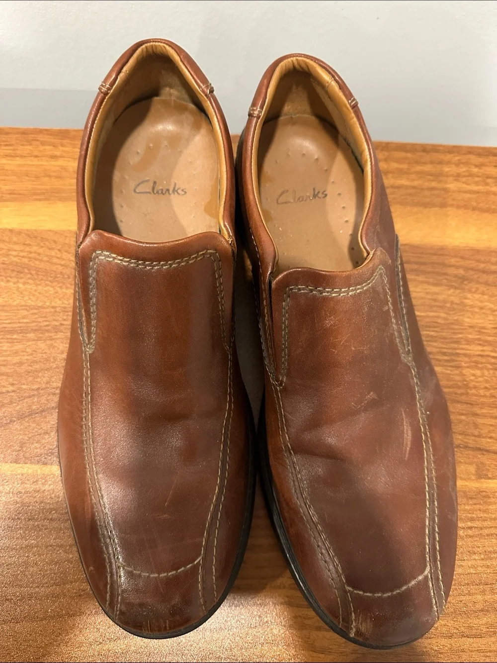 Clarks Men’s Brown Leather Slip-On Loafers